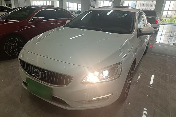 Used Volvo S60 2018 S60L T3 Smart Progress Edition Guazi used car, China used car export, Used car for sale, Used  cars, Cheapest cars for sale