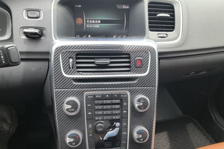 Used Volvo S60 2018 S60L T4 Zhiyuan Edition Audio And AC Panel
