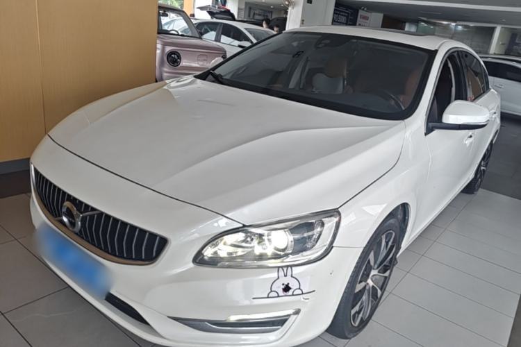Used Volvo S60 2018 S60L T3 Smart Progress Edition Guazi used car, China used car export, Used car for sale, Used  cars, Cheapest cars for sale