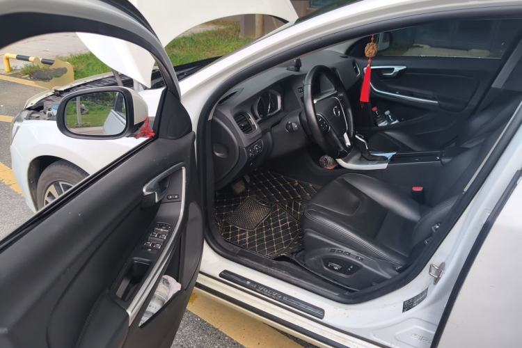 Used Volvo S60 2018 S60L T4 Smart & Ambitious Edition Driver Seat