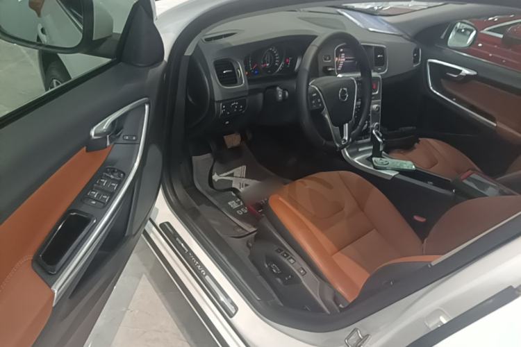 Used Volvo S60 2018 S60L T3 Smart Progress Edition Driver Seat