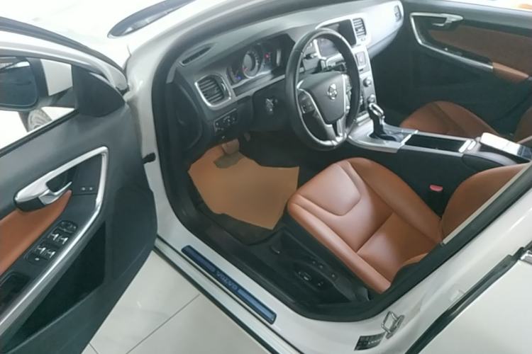 Used Volvo S60 2018 S60L T3 Smart Progress Edition Driver Seat