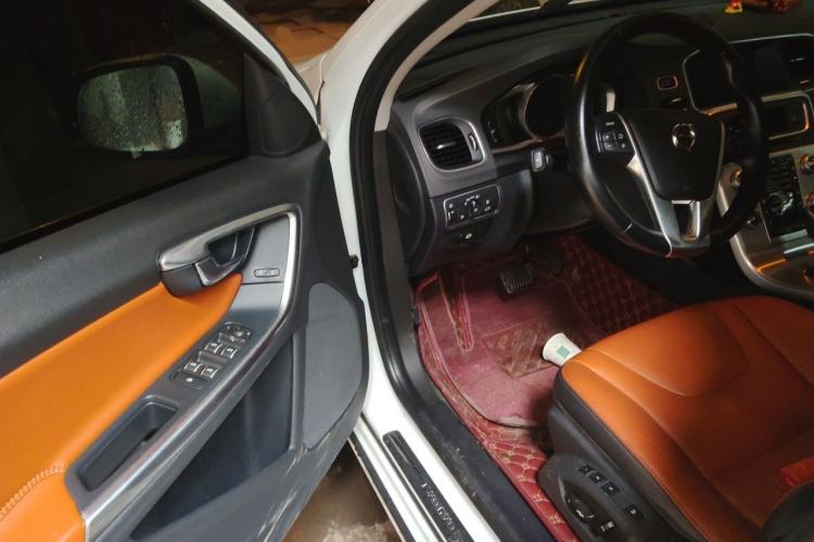 Used Volvo S60 2018 S60L T4 Smart & Ambitious Edition Driver Seat