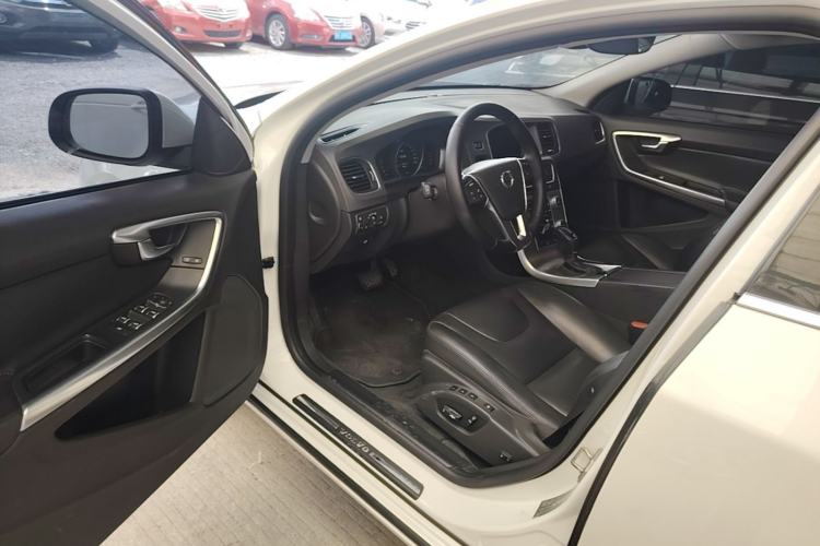 Used Volvo S60 2018 S60L T3 Smart Progress Edition Driver Seat