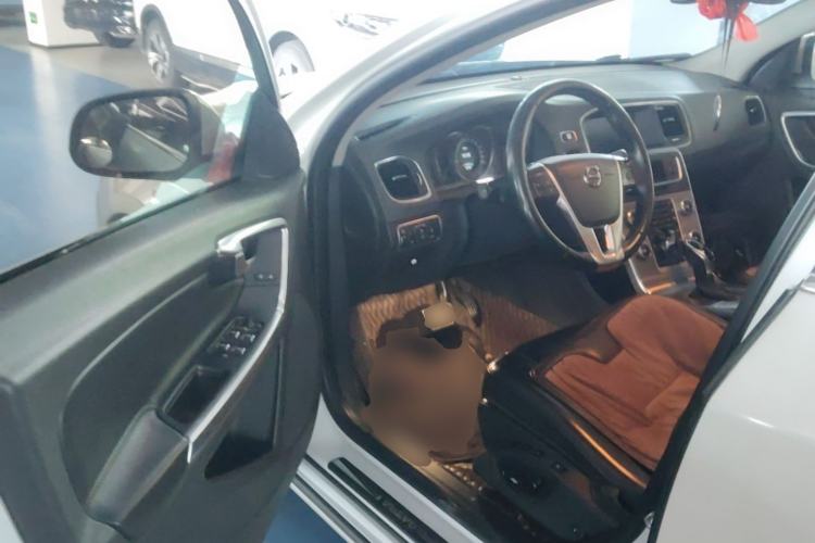 Used Volvo S60 2018 S60L T3 Smart Progress Edition Driver Seat