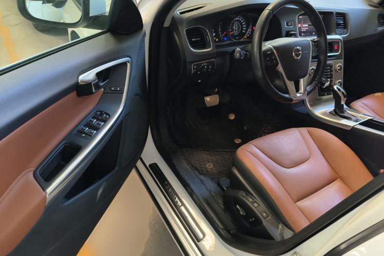 Used Volvo S60 2018 S60L T3 Smart Progress Edition Driver Seat