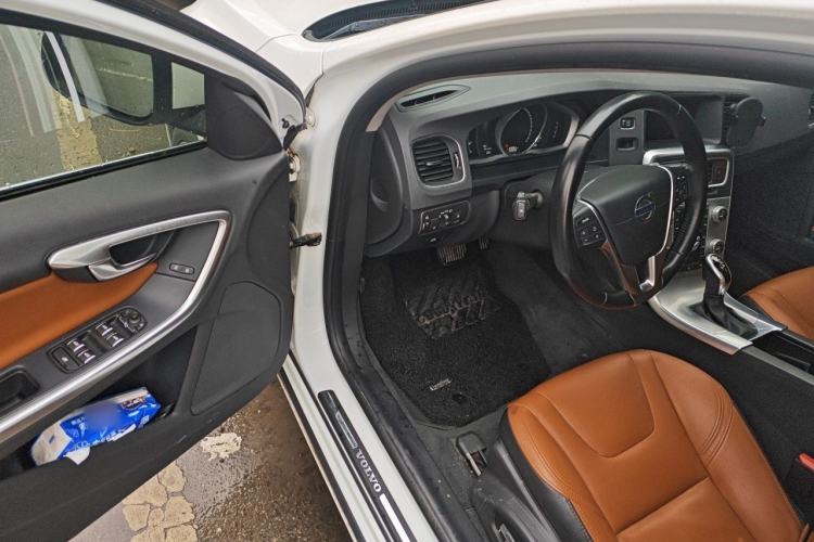 Used Volvo S60 2018 S60L T5 Intelligent Drive Edition Driver Seat