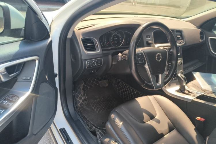 Used Volvo S60 2018 S60L T3 Smart Progress Edition Driver Seat