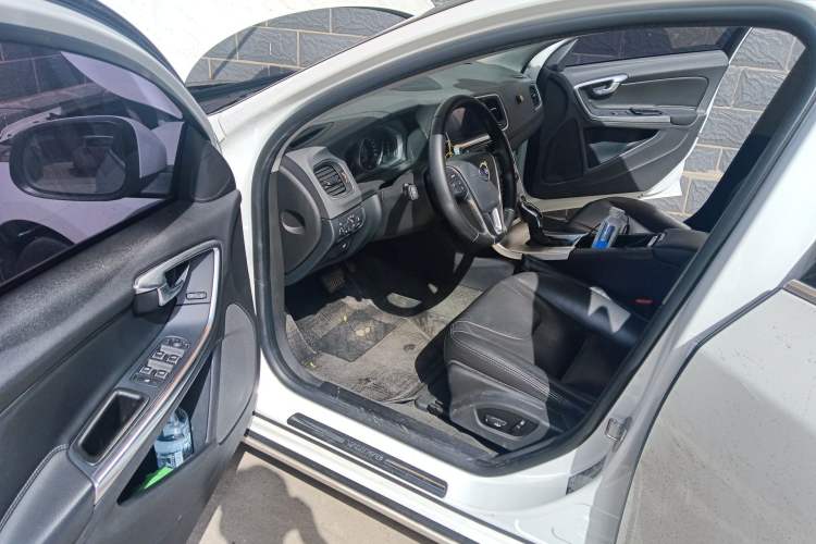 Used Volvo S60 2018 S60L T3 Smart Progress Edition Driver Seat