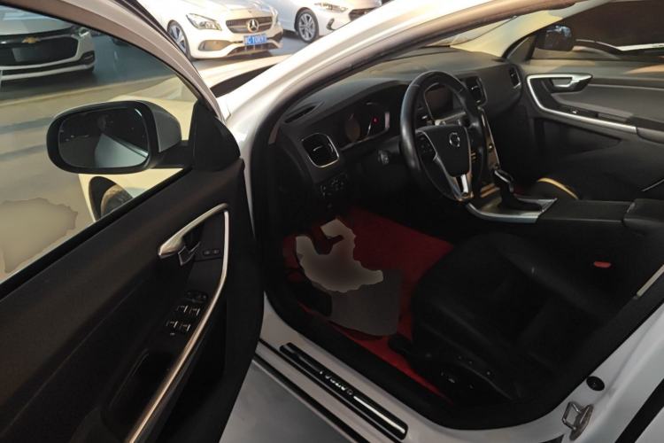 Used Volvo S60 2018 S60L T4 Smart & Ambitious Edition Driver Seat