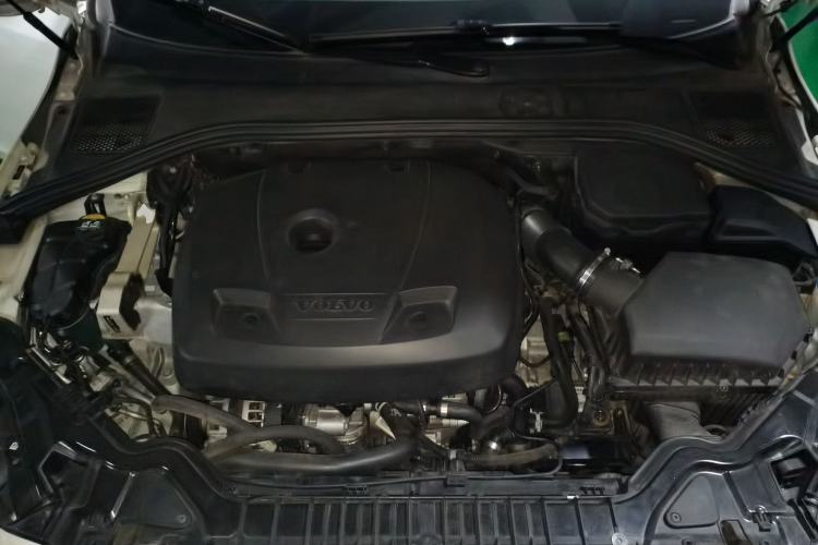 Used Volvo S60 2018 S60L T3 Smart Upgrade Edition Engine Bay