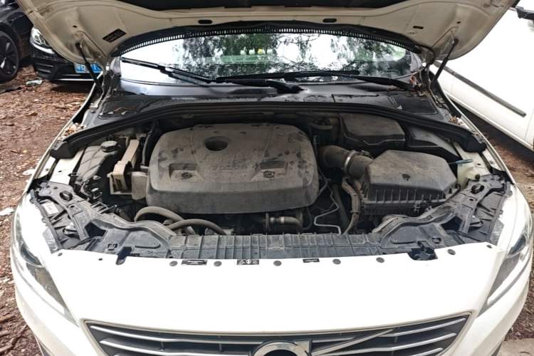Used Volvo S60 2018 S60L T3 Smart Upgrade Edition Engine Bay