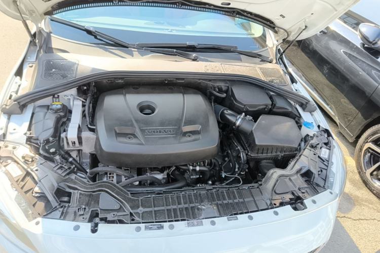 Used Volvo S60 2018 S60L T3 Smart Progress Edition Engine Bay