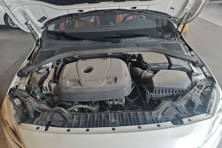 Used Volvo S60 2018 S60L T3 Smart Progress Edition Engine Bay