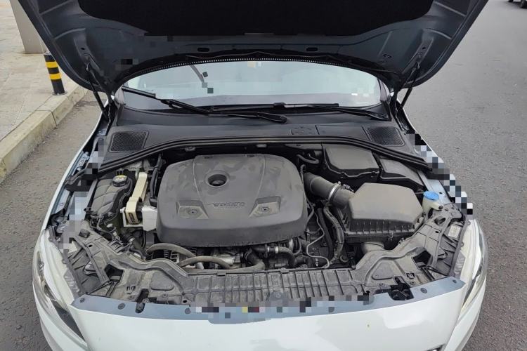 Used Volvo S60 2018 S60L T3 Smart Upgrade Edition Engine Bay