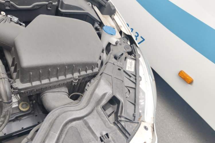 Used Volvo S60 2018 S60L T3 Smart Upgrade Edition Engine Bay Left