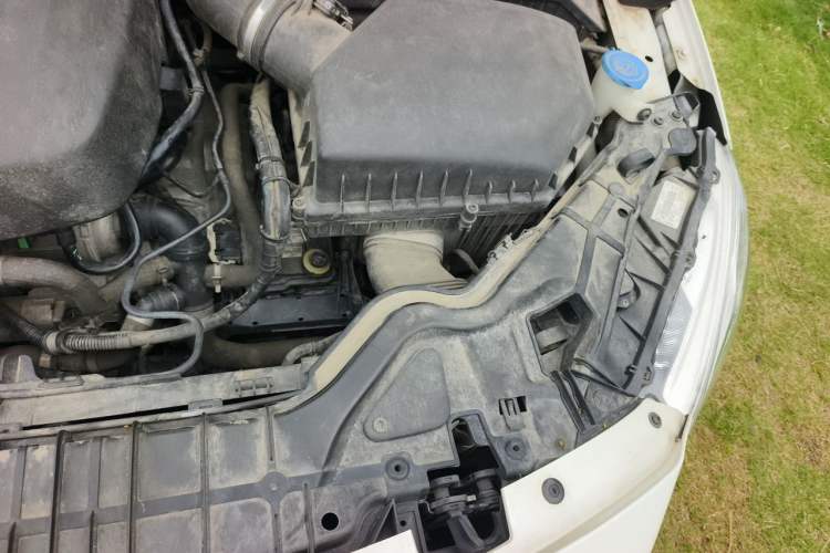 Used Volvo S60 2018 S60L T3 Smart Upgrade Edition Engine Bay Left