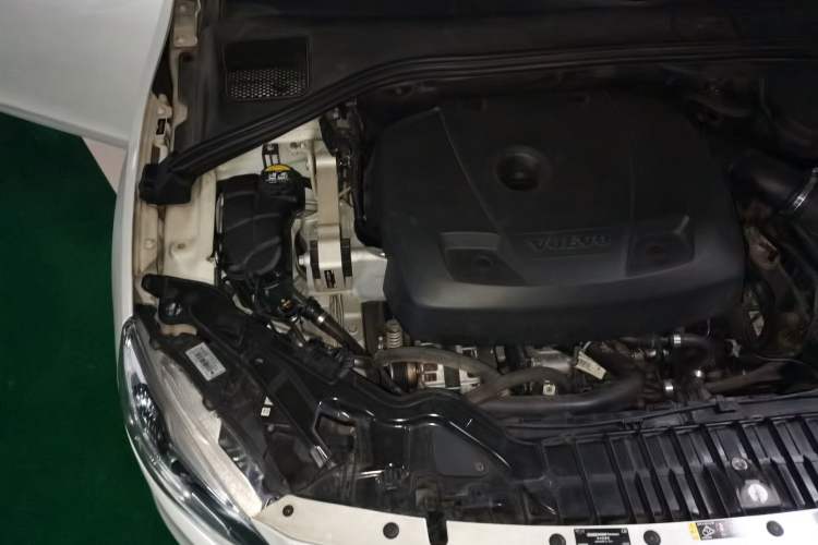 Used Volvo S60 2018 S60L T3 Smart Upgrade Edition Engine Bay Right
