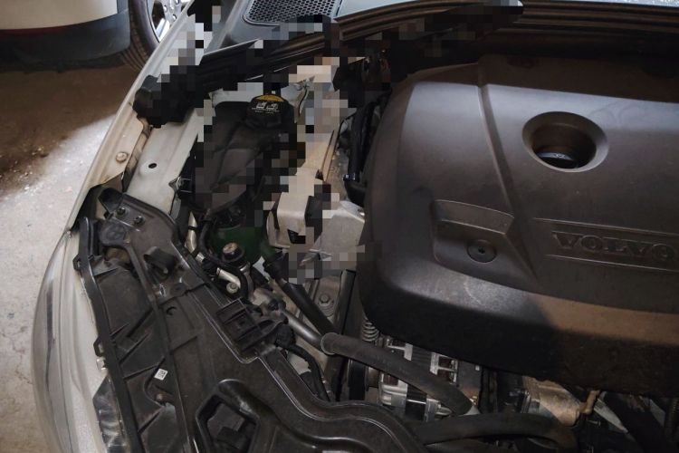 Used Volvo S60 2018 S60L T4 Smart & Ambitious Edition Engine Bay Right