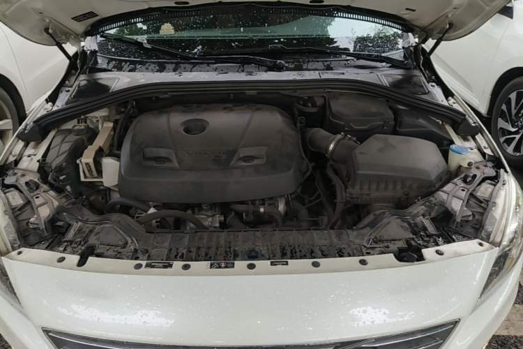 Used Volvo S60 2018 S60L T3 Smart Upgrade Edition Engine Bay