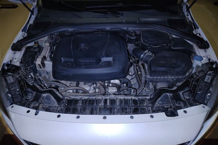 Used Volvo S60 2018 S60L T4 Smart & Ambitious Edition Engine Bay