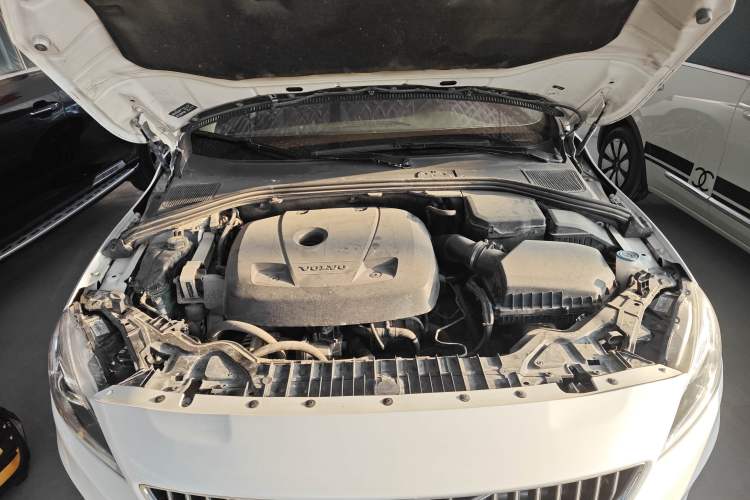 Used Volvo S60 2018 S60L T4 Smart & Ambitious Edition Engine Bay
