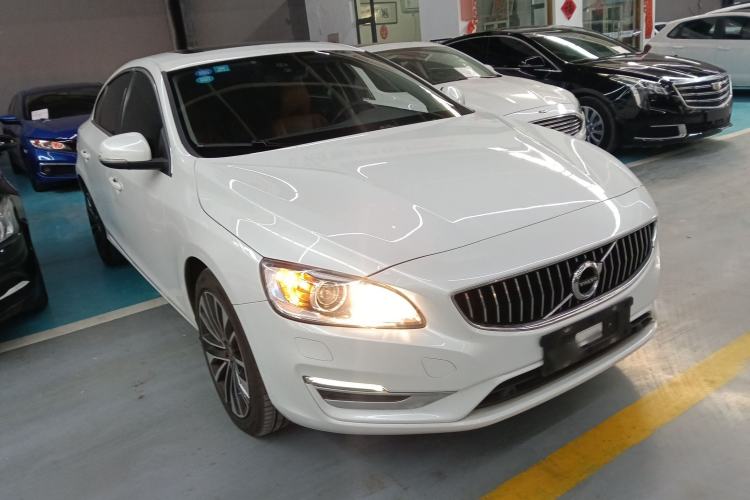 Used Volvo S60 2018 S60L T4 Smart & Ambitious Edition Exterior 1