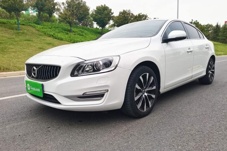 Used Volvo S60 2018 S60L T3 Smart Progress Edition Exterior 1