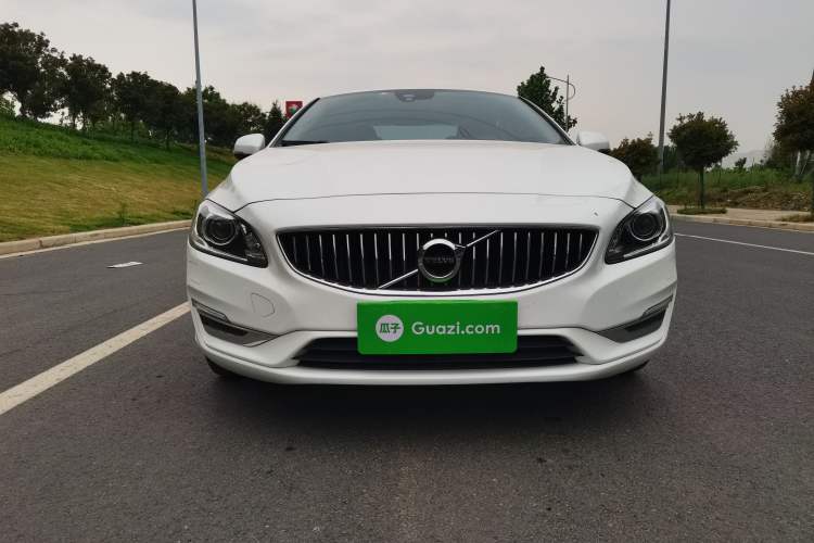 Used Volvo S60 2018 S60L T3 Smart Progress Edition Exterior 10