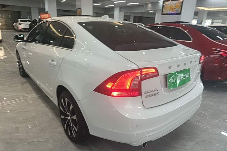 Used Volvo S60 2018 S60L T3 Smart Progress Edition Exterior 2