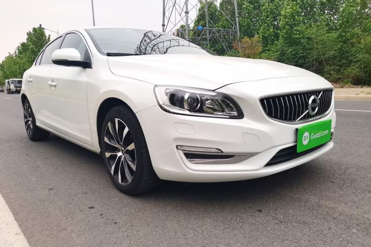 Used Volvo S60 2018 S60L T3 Smart Progress Edition Exterior 2