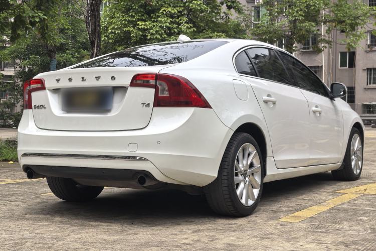 Used Volvo S60 2018 S60L T4 Zhiyuan Edition Exterior 3
