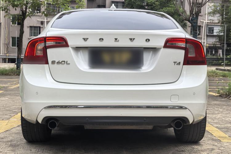 Used Volvo S60 2018 S60L T4 Zhiyuan Edition Exterior 4
