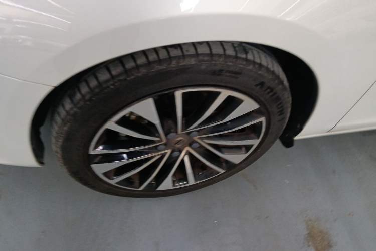 Used Volvo S60 2018 S60L T4 Smart & Ambitious Edition Exterior 4