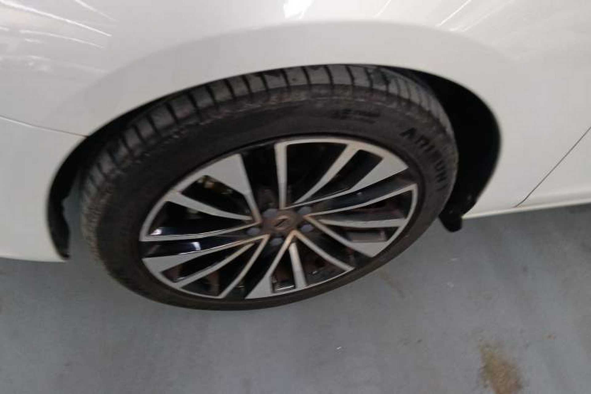 Used Volvo S60 2018 S60L T4 Smart & Ambitious Edition Exterior 4