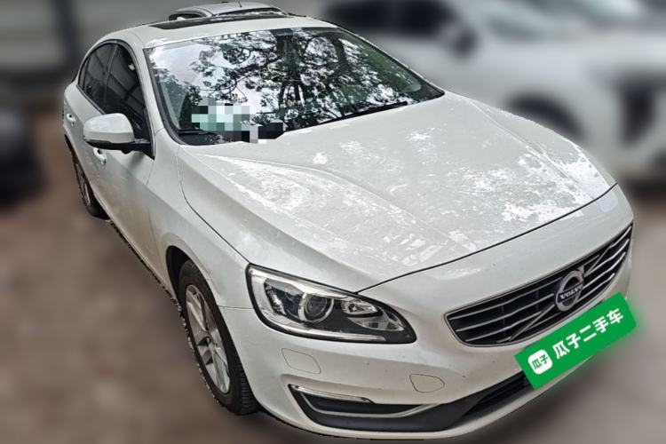 Used Volvo S60 2018 S60L T3 Smart Upgrade Edition Front Right 45 Deg