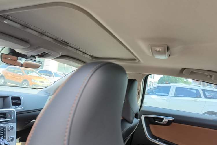 Used Volvo S60 2018 S60L T3 Smart Progress Edition Headliner
