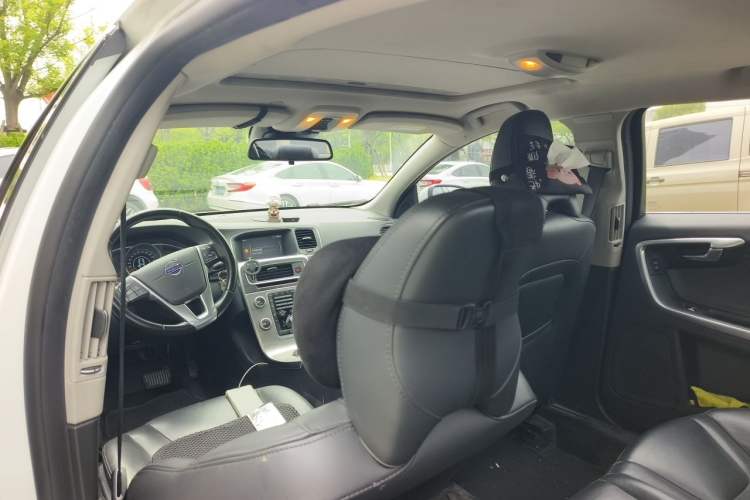 Used Volvo S60 2018 S60L T3 Smart Upgrade Edition Headliner