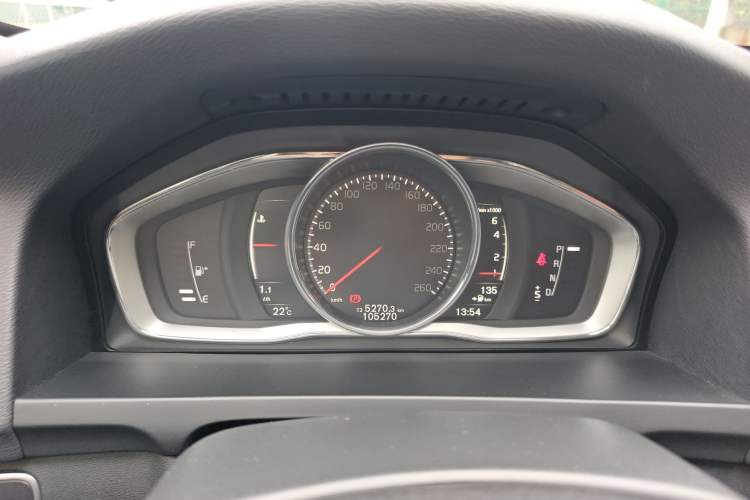 Used Volvo S60 2018 S60L T5 Intelligent Drive Progressive Edition Instrument Cluster
