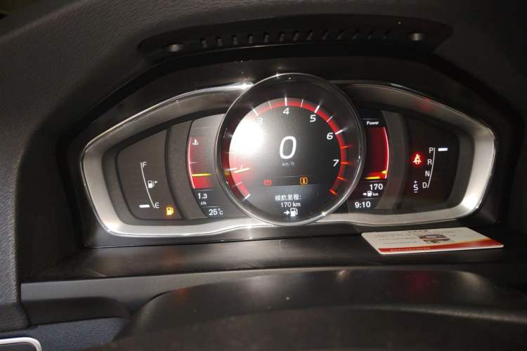 Used Volvo S60 2018 S60L T4 Smart & Ambitious Edition Instrument Cluster