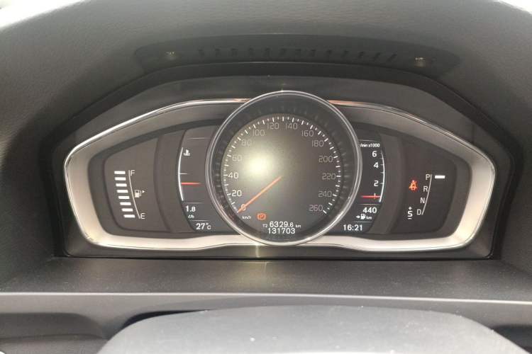 Used Volvo S60 2018 S60L T4 Smart & Ambitious Edition Instrument Cluster