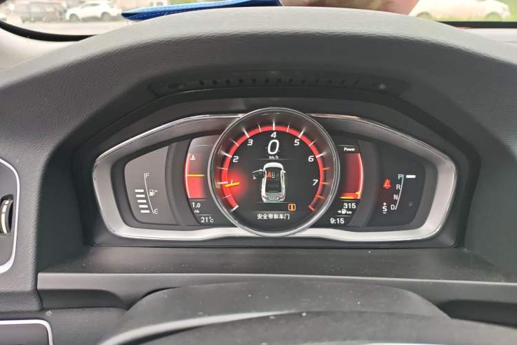 Used Volvo S60 2018 S60L T4 Smart & Ambitious Edition Instrument Cluster