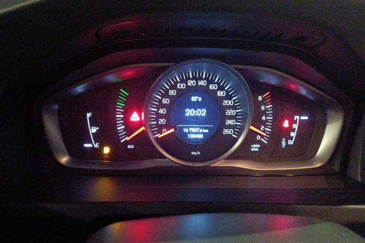 Used Volvo S60 2018 S60L T3 Smart Upgrade Edition Instrument Cluster