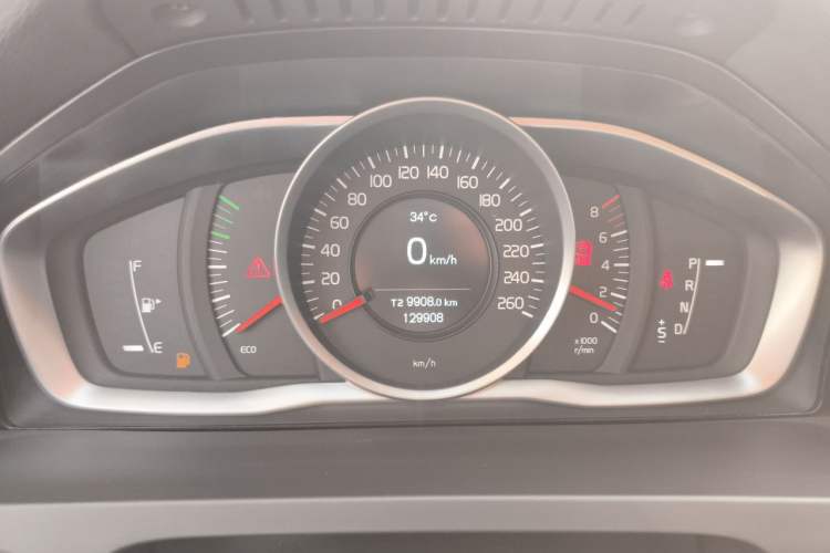 Used Volvo S60 2018 S60L T3 Smart Progress Edition Instrument Cluster