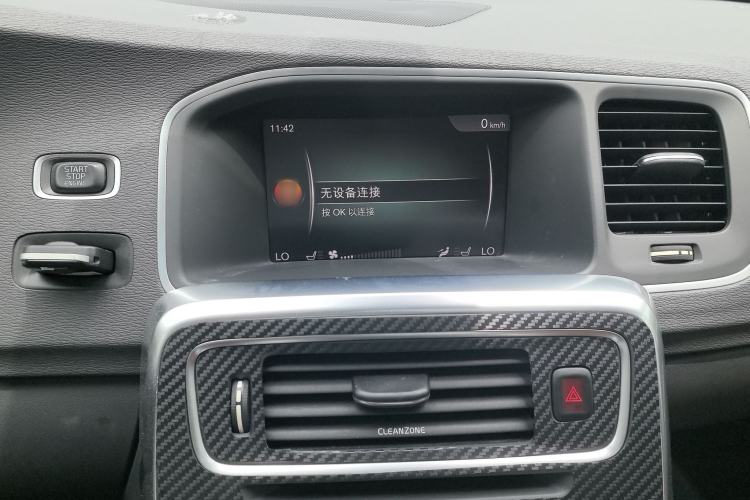 Used Volvo S60 2018 S60L T4 Zhiyuan Edition Interior 12