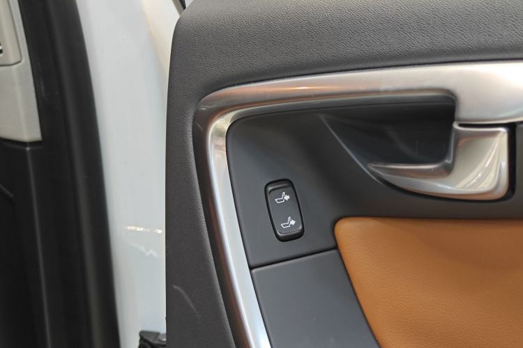 Used Volvo S60 2018 S60L T3 Smart Upgrade Edition Interior 2