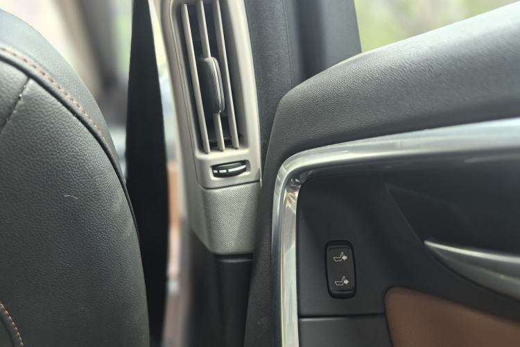 Used Volvo S60 2018 S60L T4 Zhiyuan Edition Interior 6