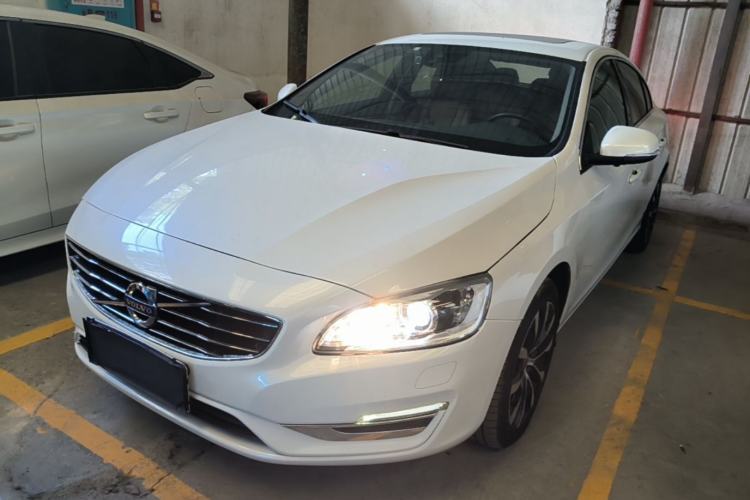 Used Volvo S60 2018 S60L T3 Smart Progress Edition Guazi used car, China used car export, Used car for sale, Used cars, Cheapest cars for sale