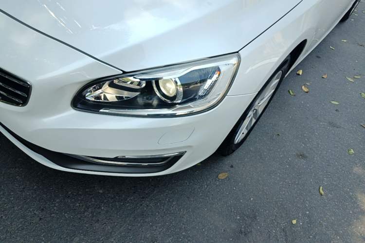 Used Volvo S60 2018 S60L T3 Smart Upgrade Edition Left Front Headlight