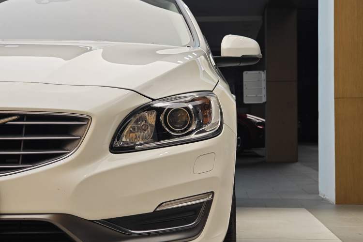 Used Volvo S60 2018 S60L T3 Smart Upgrade Edition Left Front Headlight